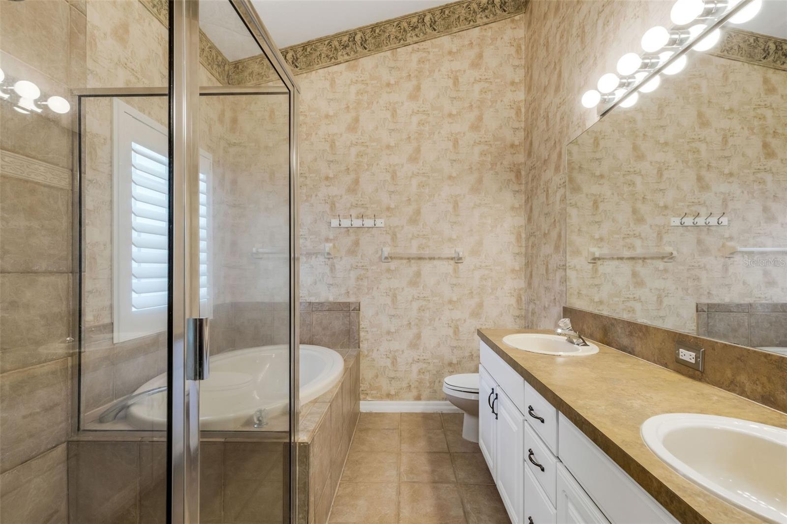 Image 32 of 69 For 3107 Oyster Bayou Way