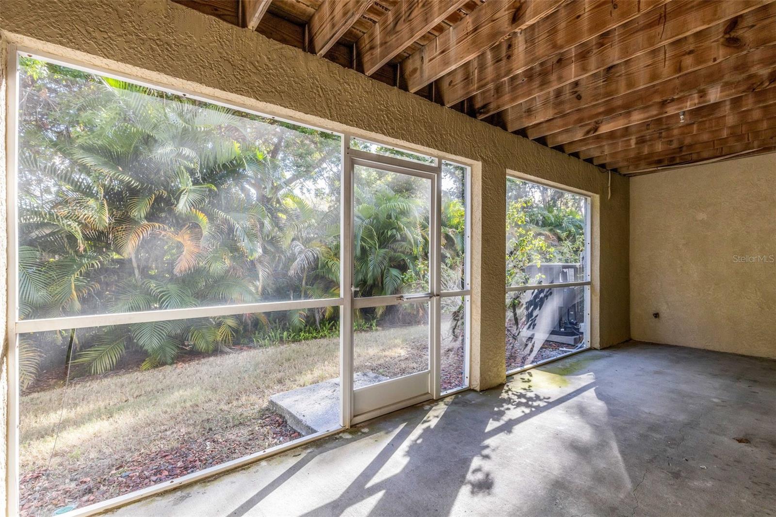 Image 49 of 69 For 3107 Oyster Bayou Way