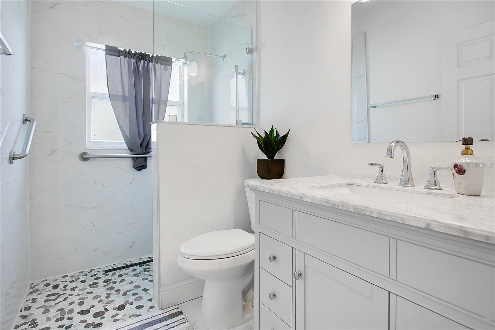 Image 19 of 28 For 13747 Waterhouse Way