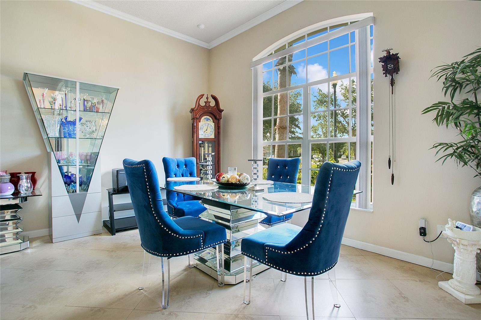 Image 7 of 28 For 13747 Waterhouse Way