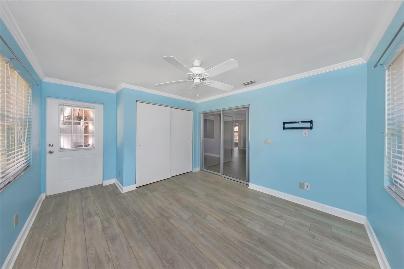 Image 15 of 33 For 3957 Tarpon Pointe Circle