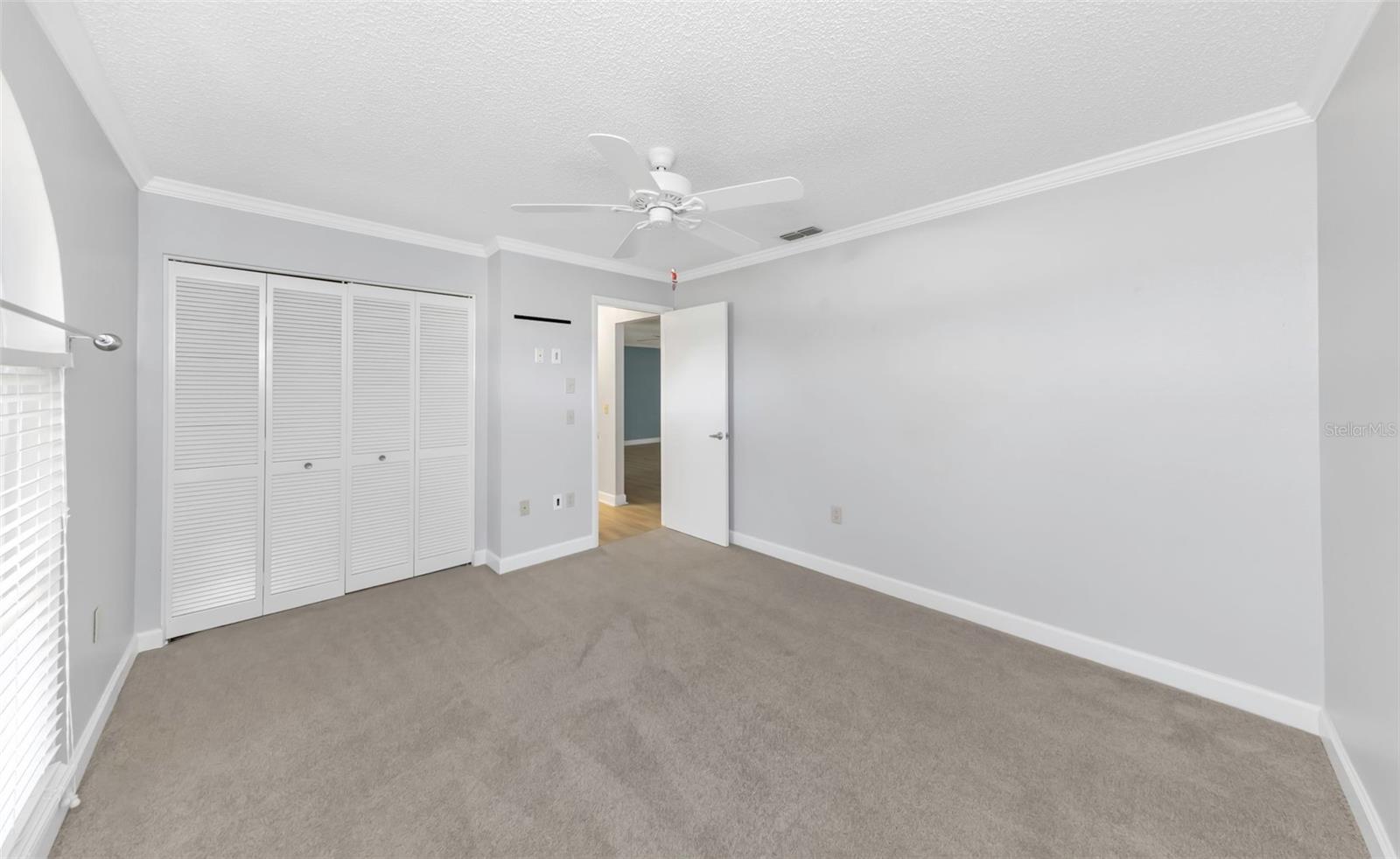 Image 18 of 33 For 3957 Tarpon Pointe Circle