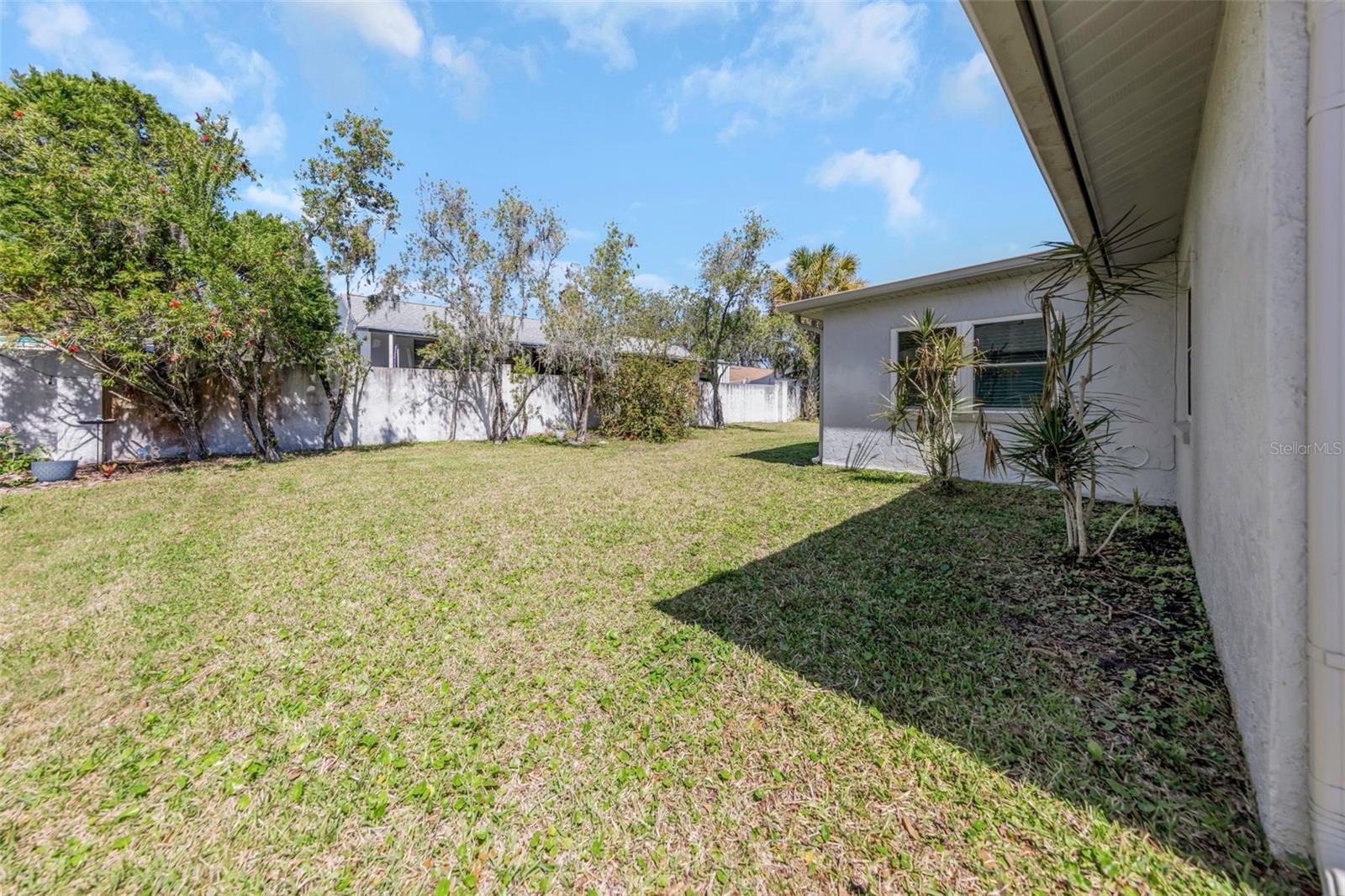 Image 22 of 33 For 3957 Tarpon Pointe Circle