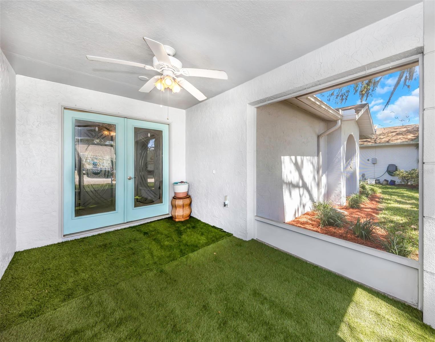 Image 23 of 33 For 3957 Tarpon Pointe Circle