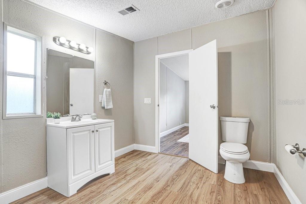 Image 15 of 42 For 3635 Valley Farm Road