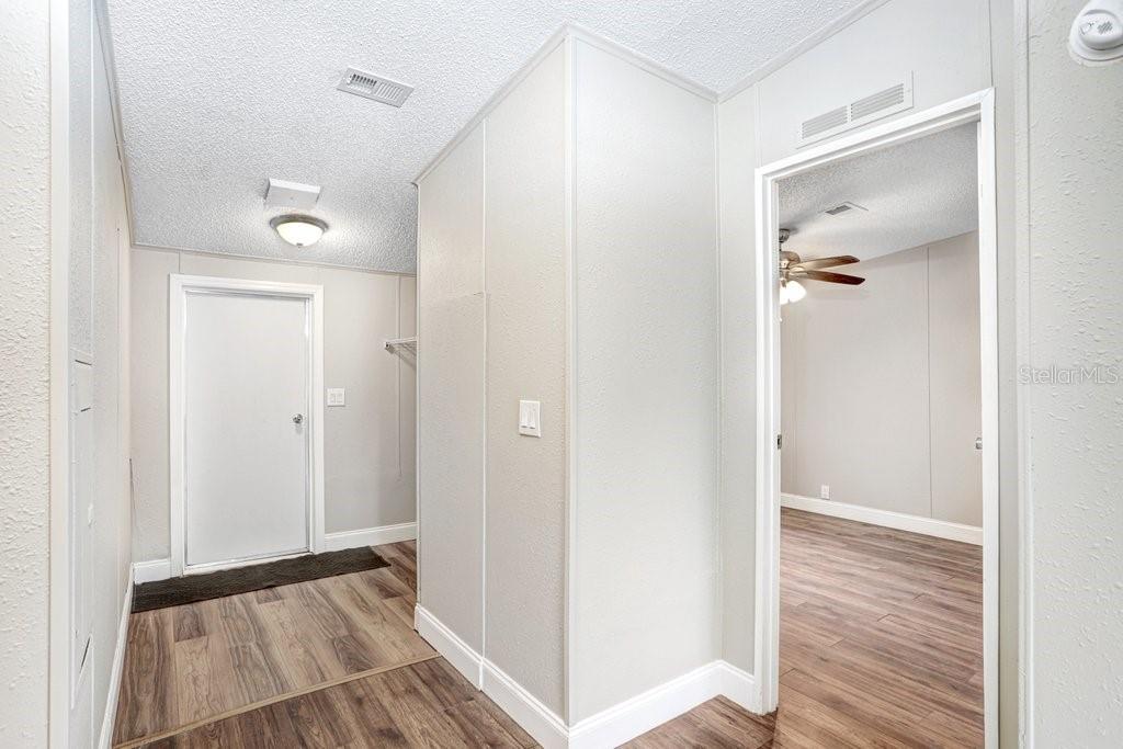 Image 26 of 42 For 3635 Valley Farm Road