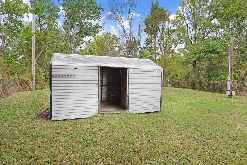 Image 31 of 42 For 3635 Valley Farm Road