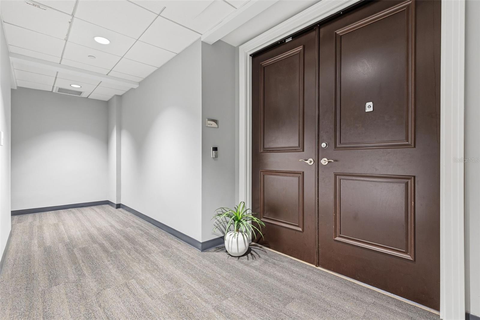 Listing photo id 1 for 449 12th Street 604