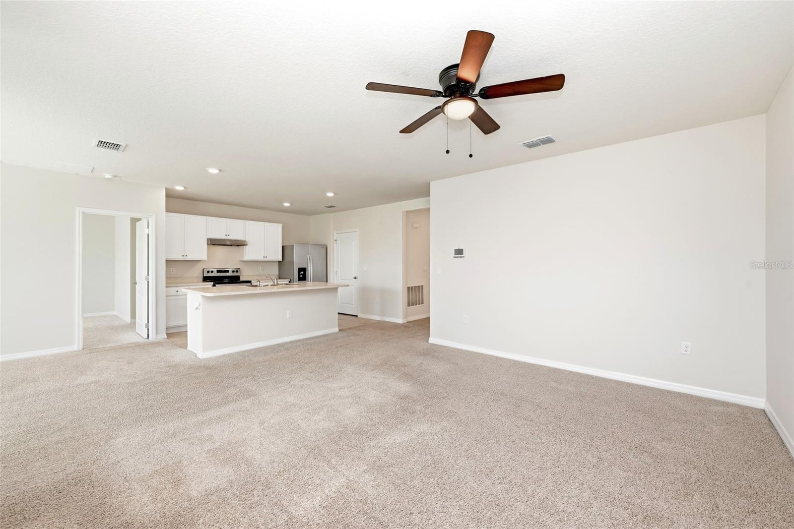 Image 12 of 35 For 2725 Dumont Lane