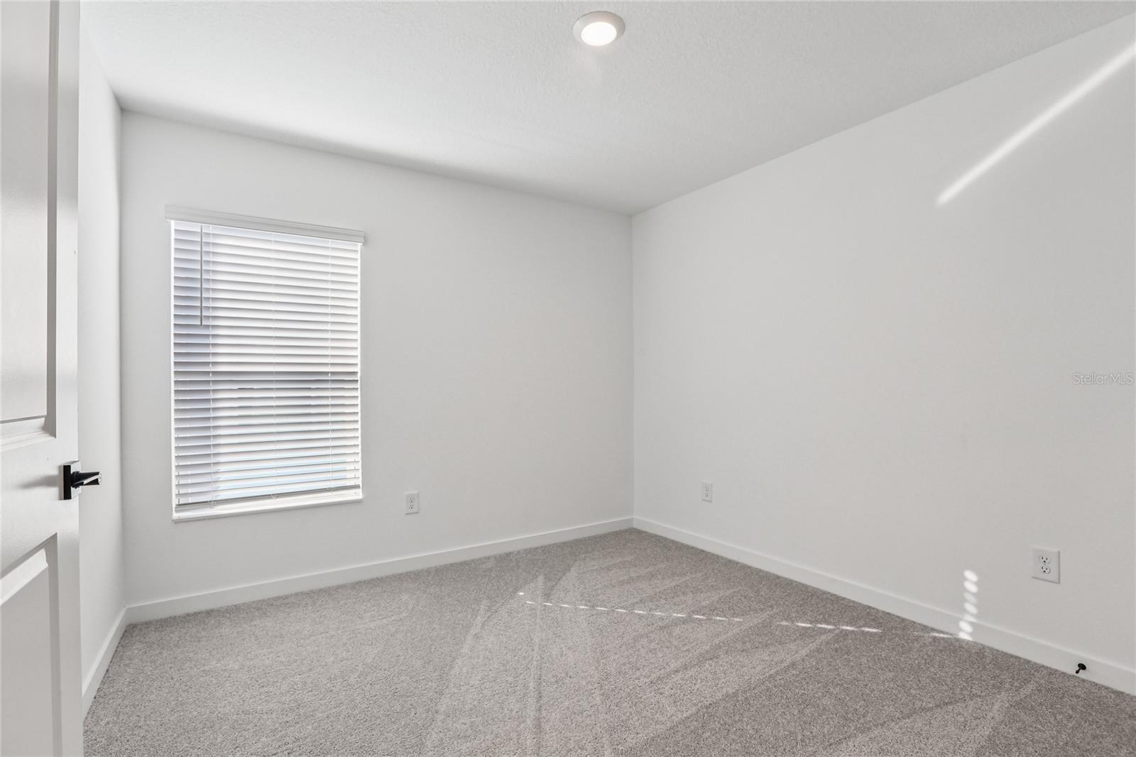 Image 6 of 7 For 5255 Cap Road