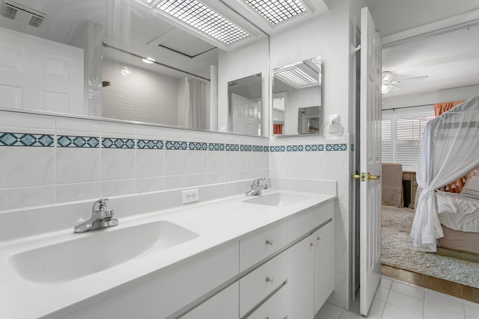 Image 36 of 63 For 3915 Snapper Pointe Drive