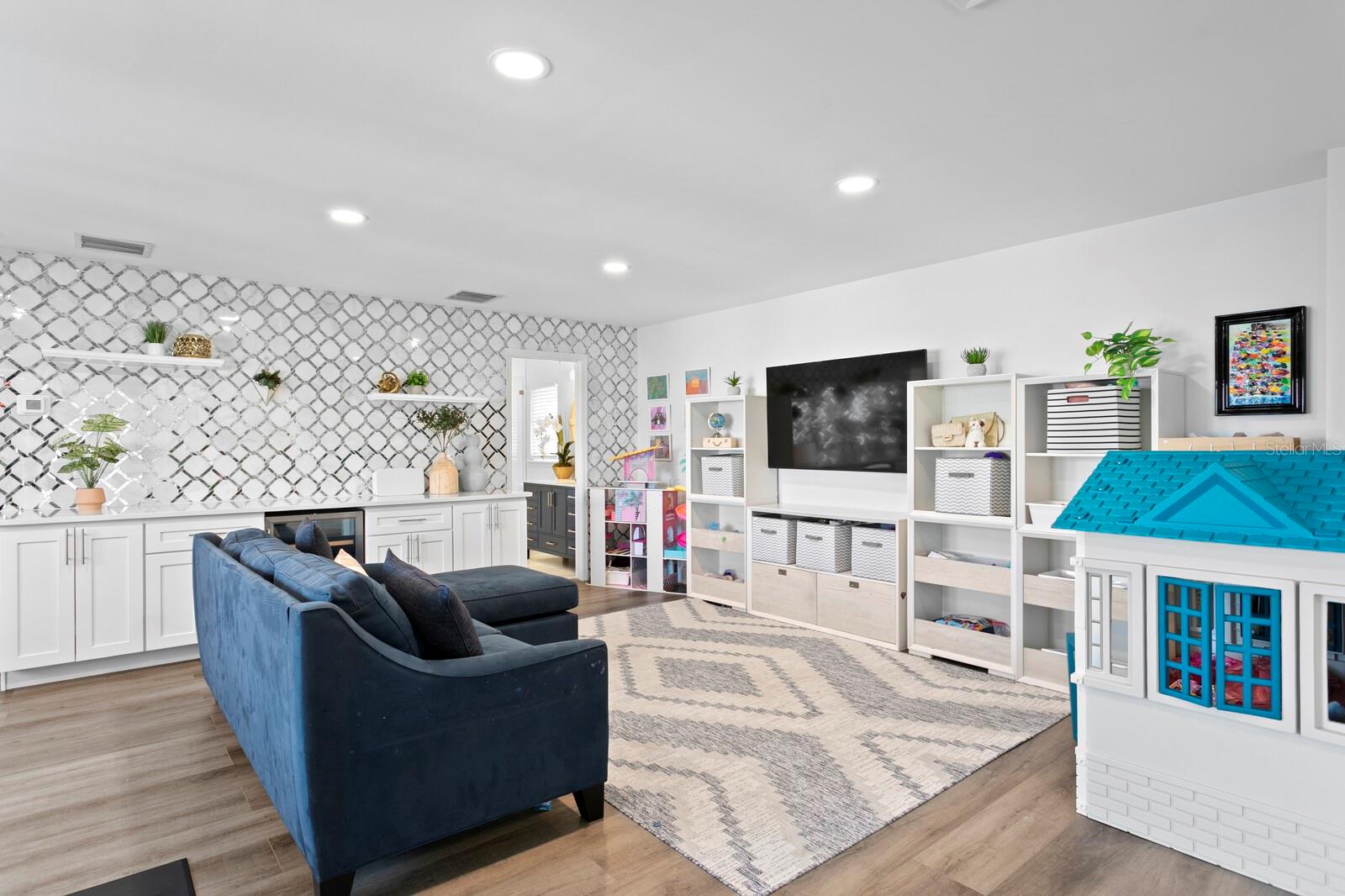 Image 41 of 63 For 3915 Snapper Pointe Drive