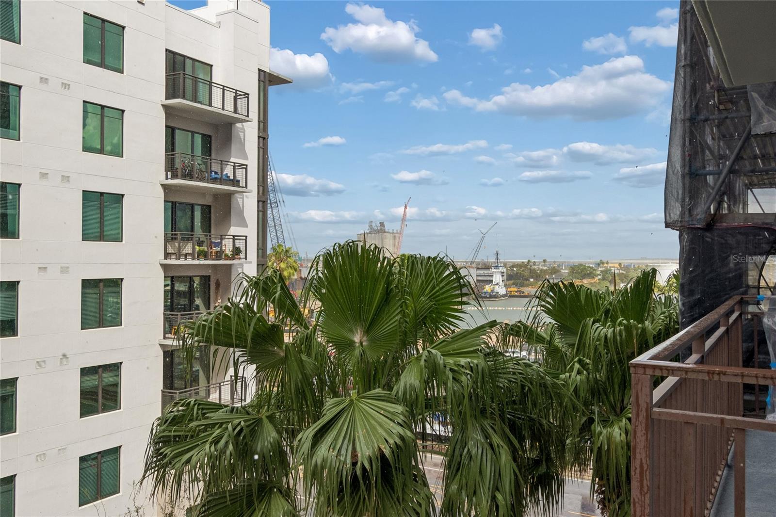 Listing photo id 0 for 1227 Madison Street 503