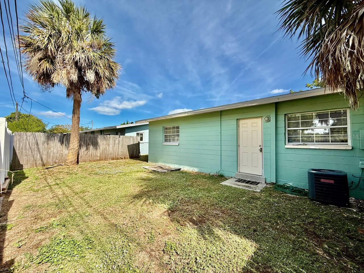 Image 19 of 21 For 257 38th Avenue Se