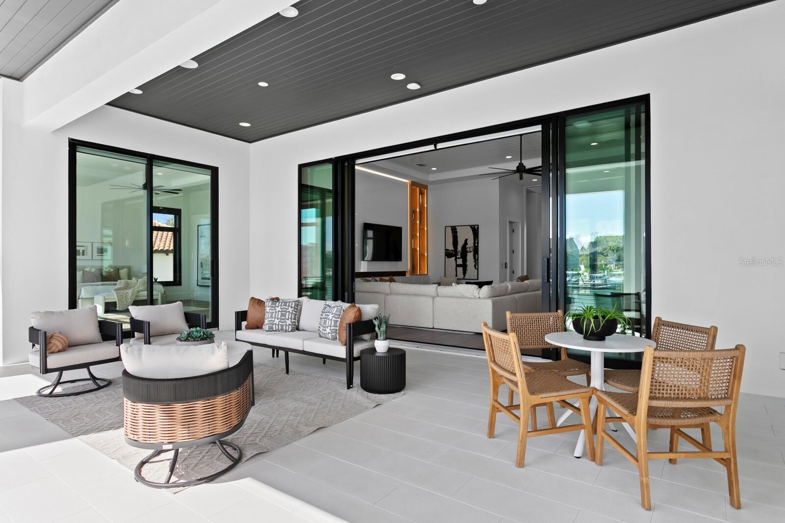 Image 14 of 62 For 500 Barcelona Drive