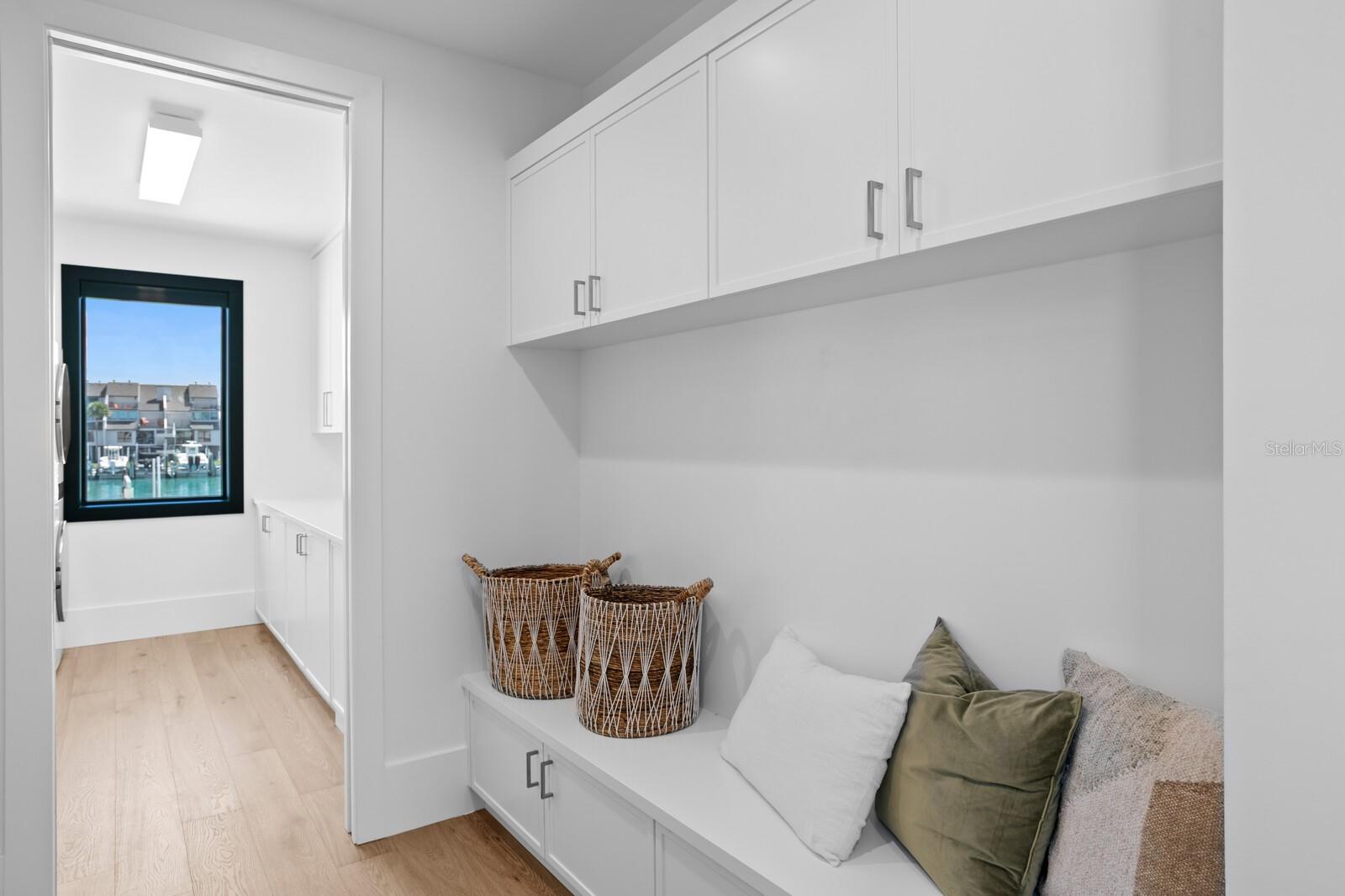 Image 19 of 62 For 500 Barcelona Drive