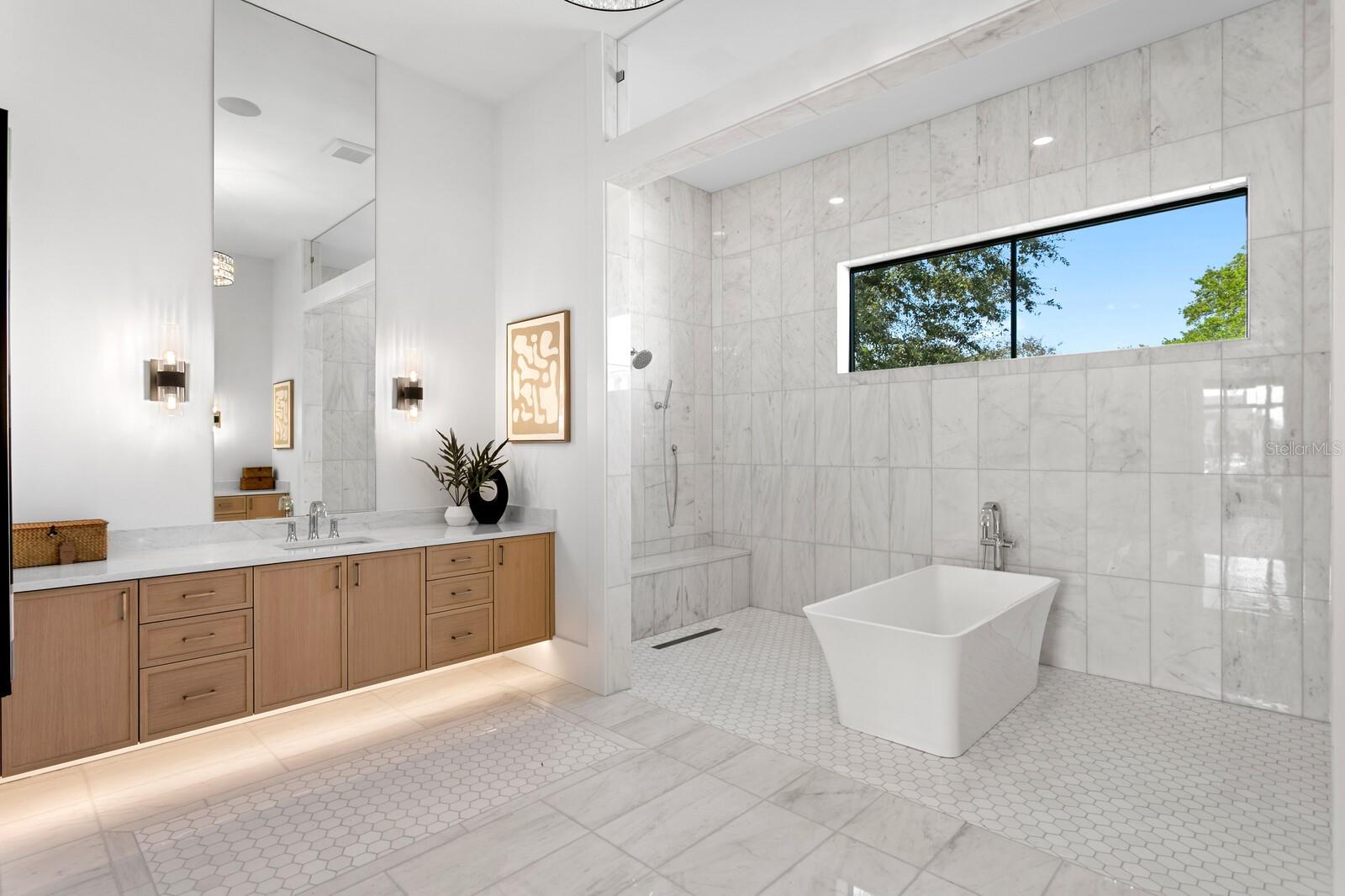 Image 29 of 62 For 500 Barcelona Drive