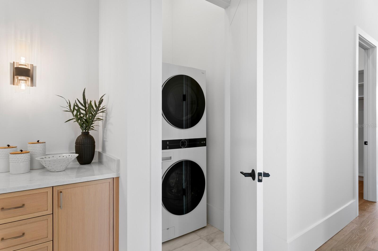 Image 32 of 62 For 500 Barcelona Drive