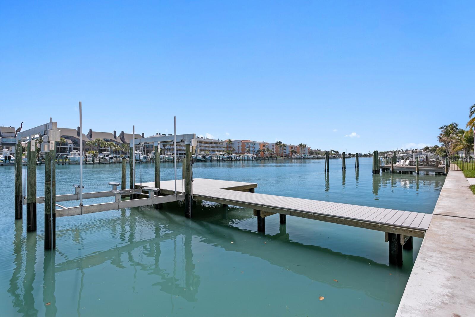 Image 52 of 62 For 500 Barcelona Drive