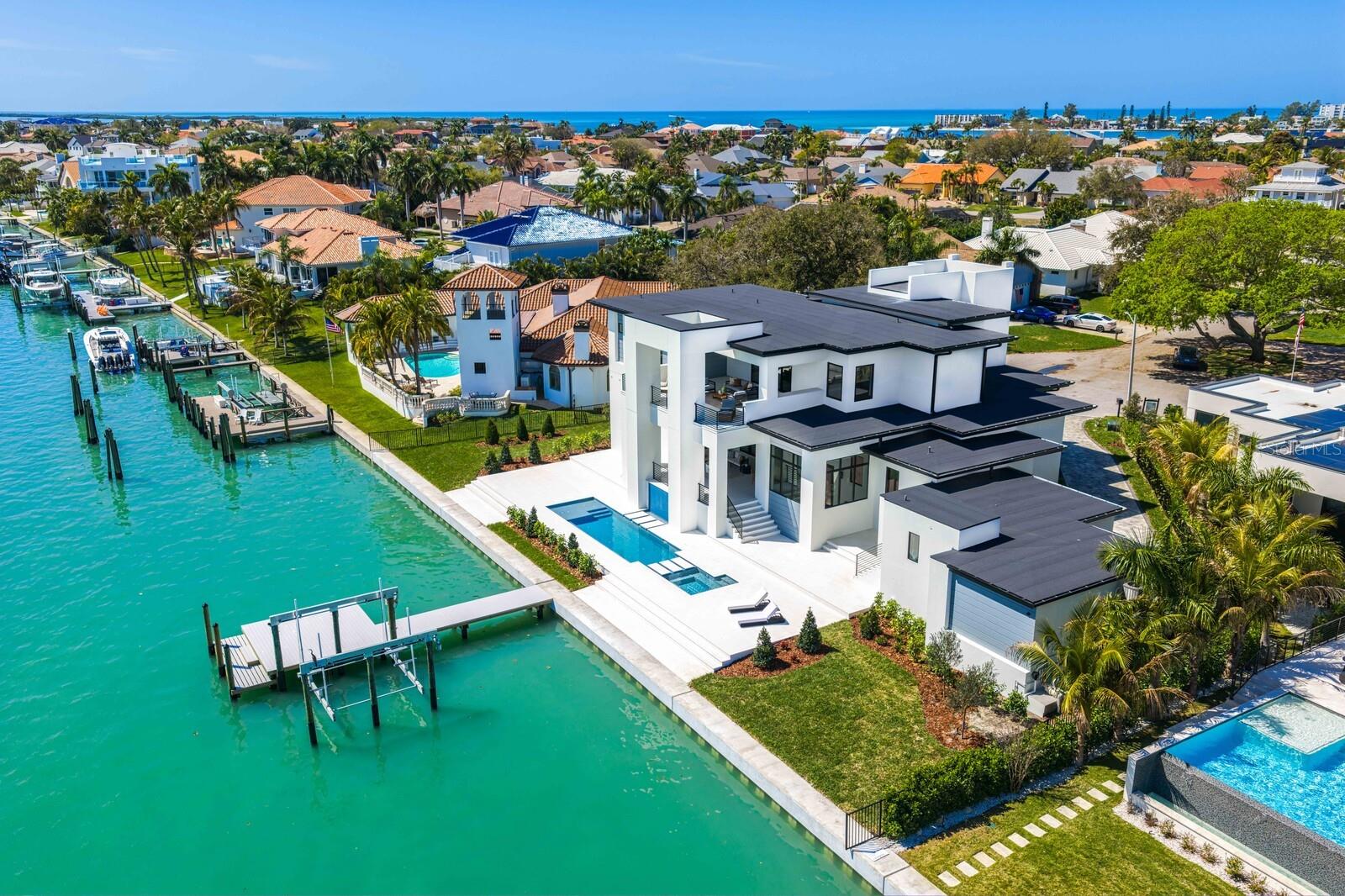 Image 55 of 62 For 500 Barcelona Drive