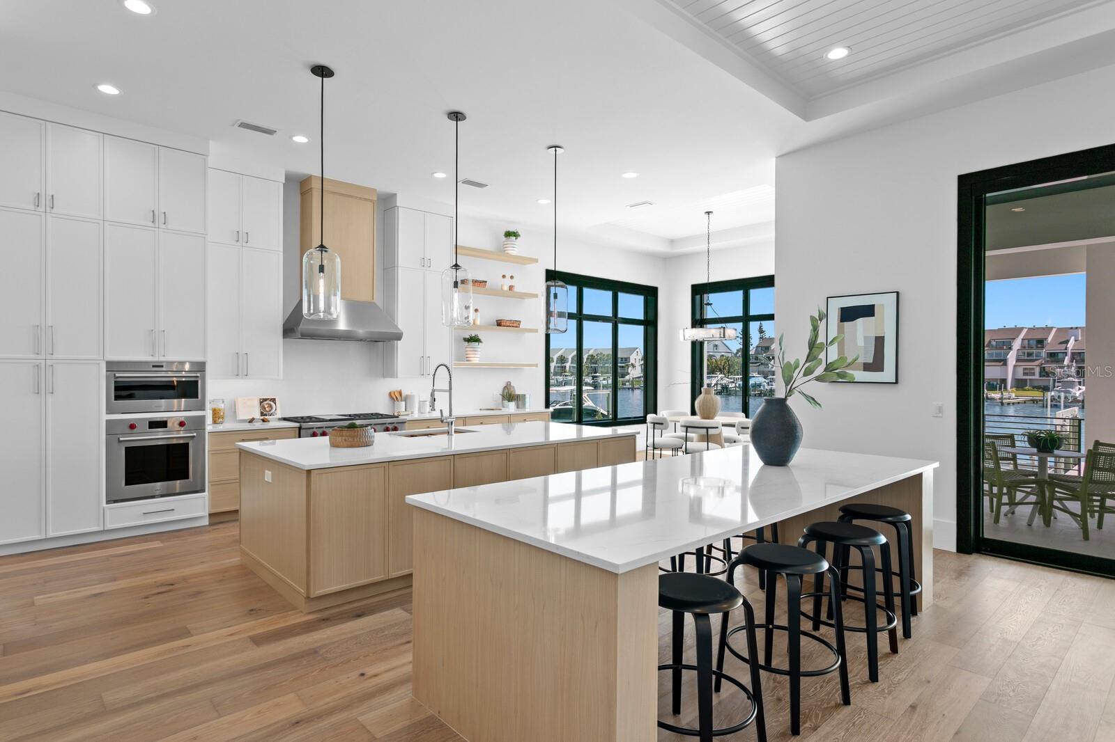 Image 8 of 62 For 500 Barcelona Drive