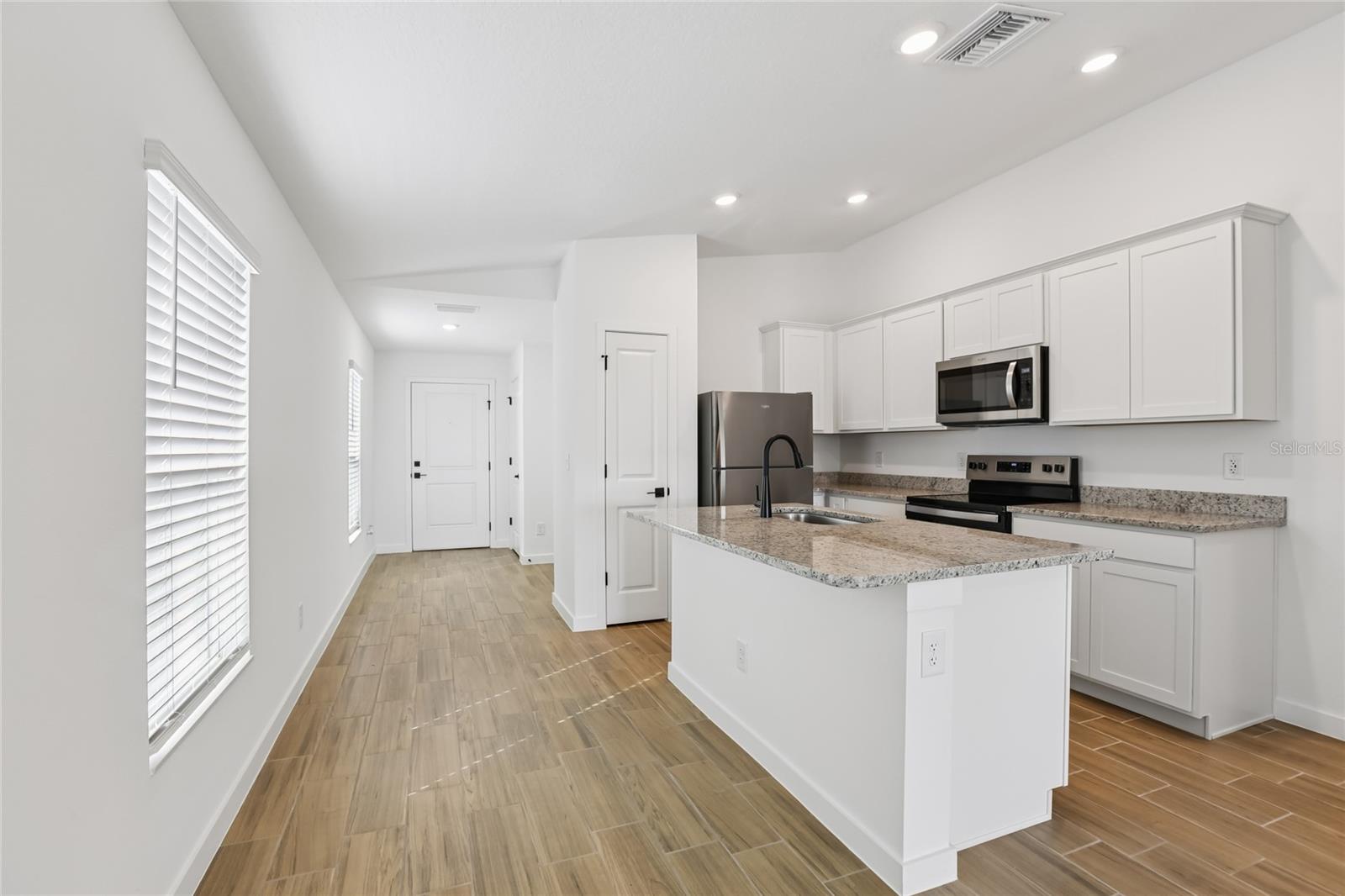 Image 4 of 8 For 5263 Cap Road