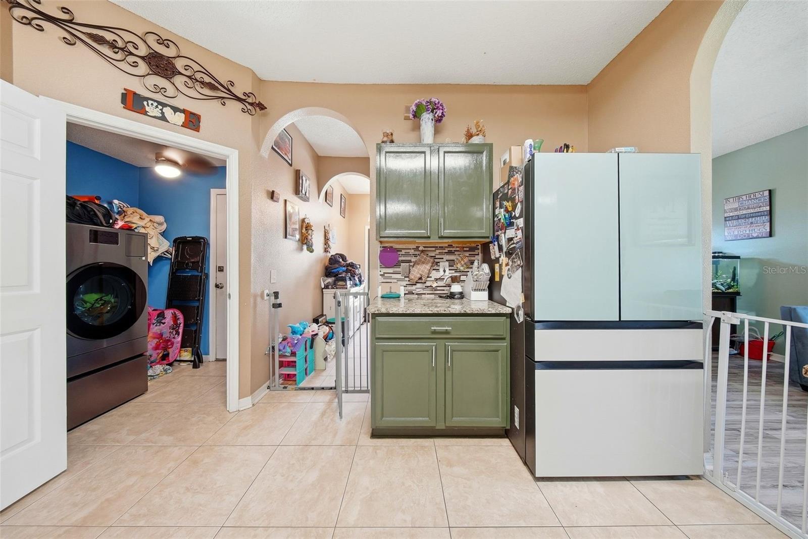 Image 17 of 63 For 18212 Brookpark Drive