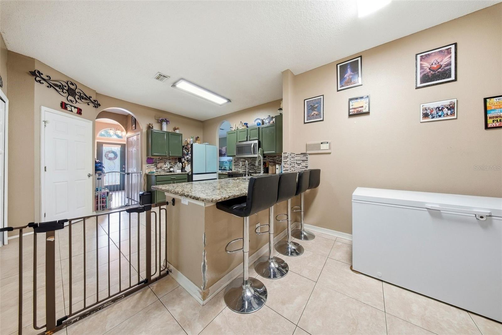 Image 19 of 63 For 18212 Brookpark Drive