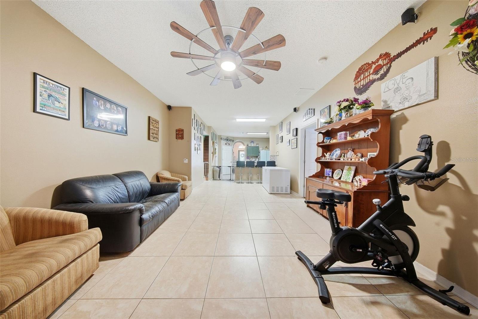 Image 23 of 63 For 18212 Brookpark Drive