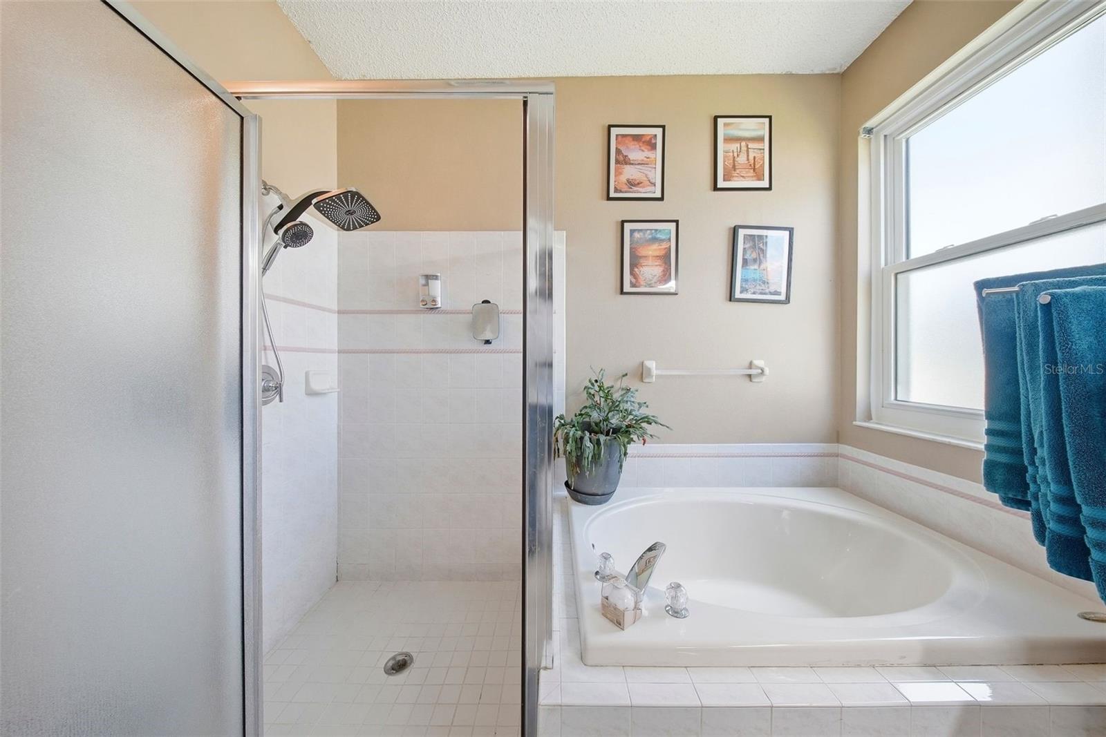 Image 30 of 63 For 18212 Brookpark Drive