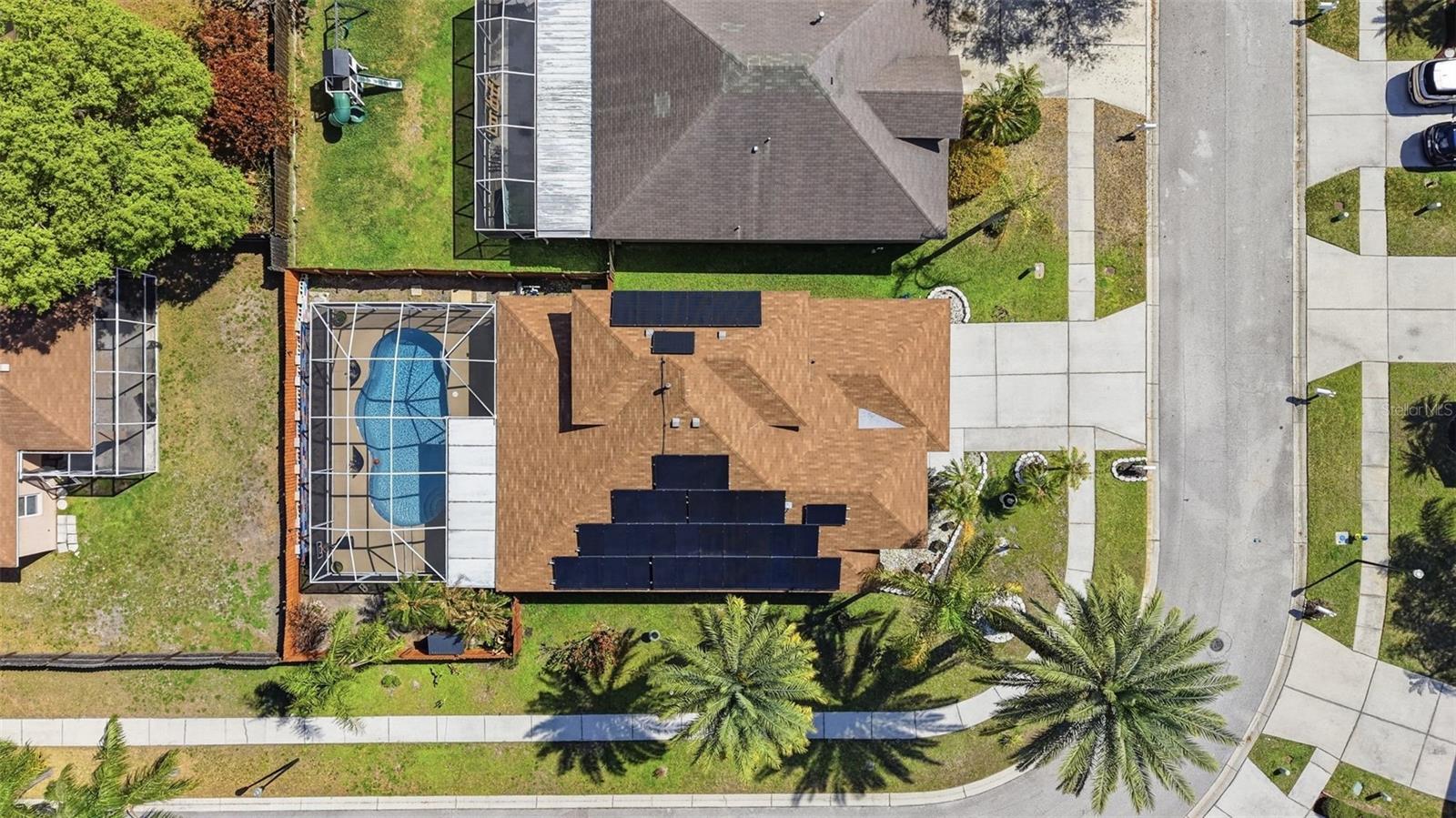 Image 6 of 63 For 18212 Brookpark Drive