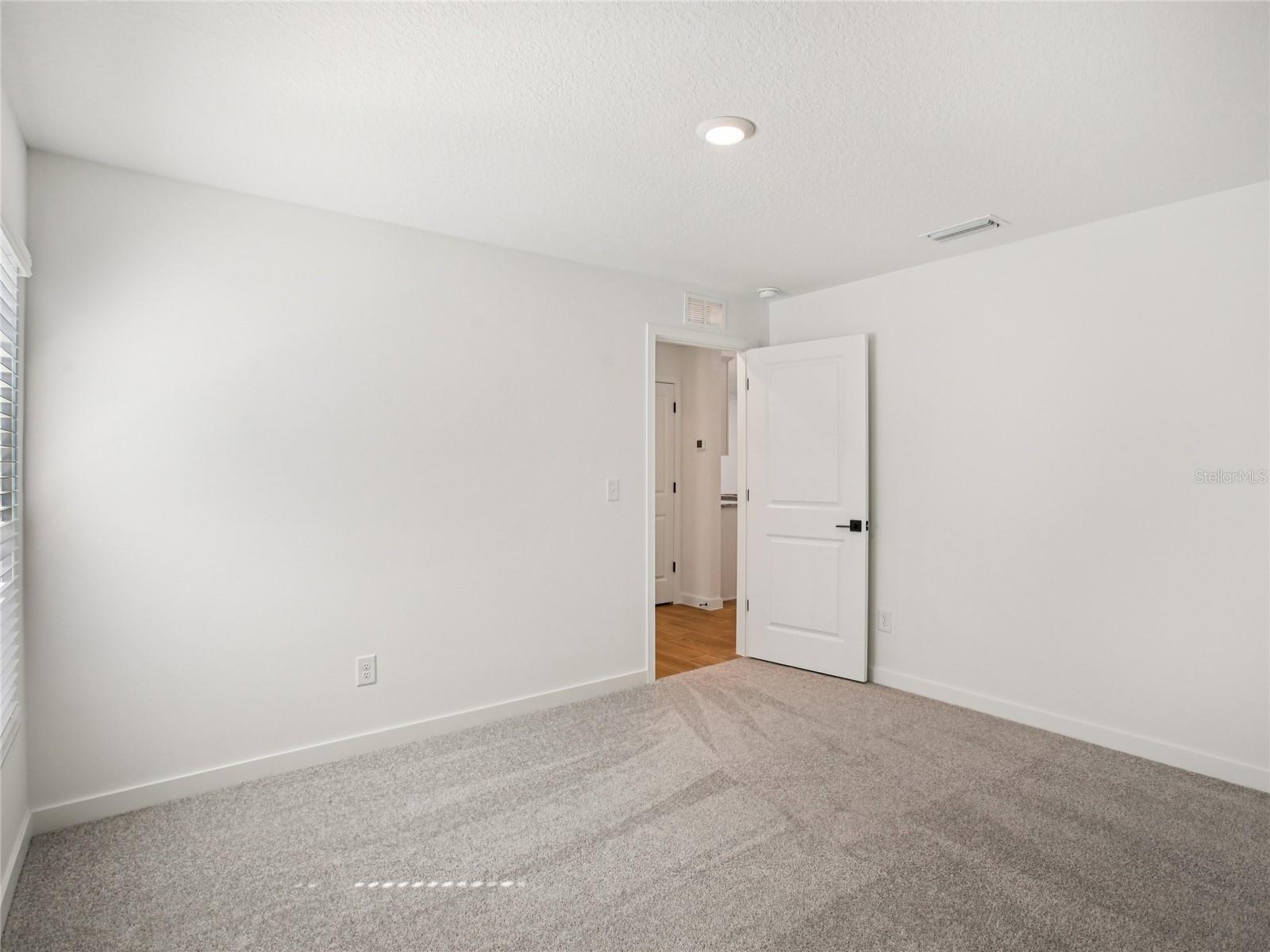 Image 7 of 8 For 5205 Cap Road