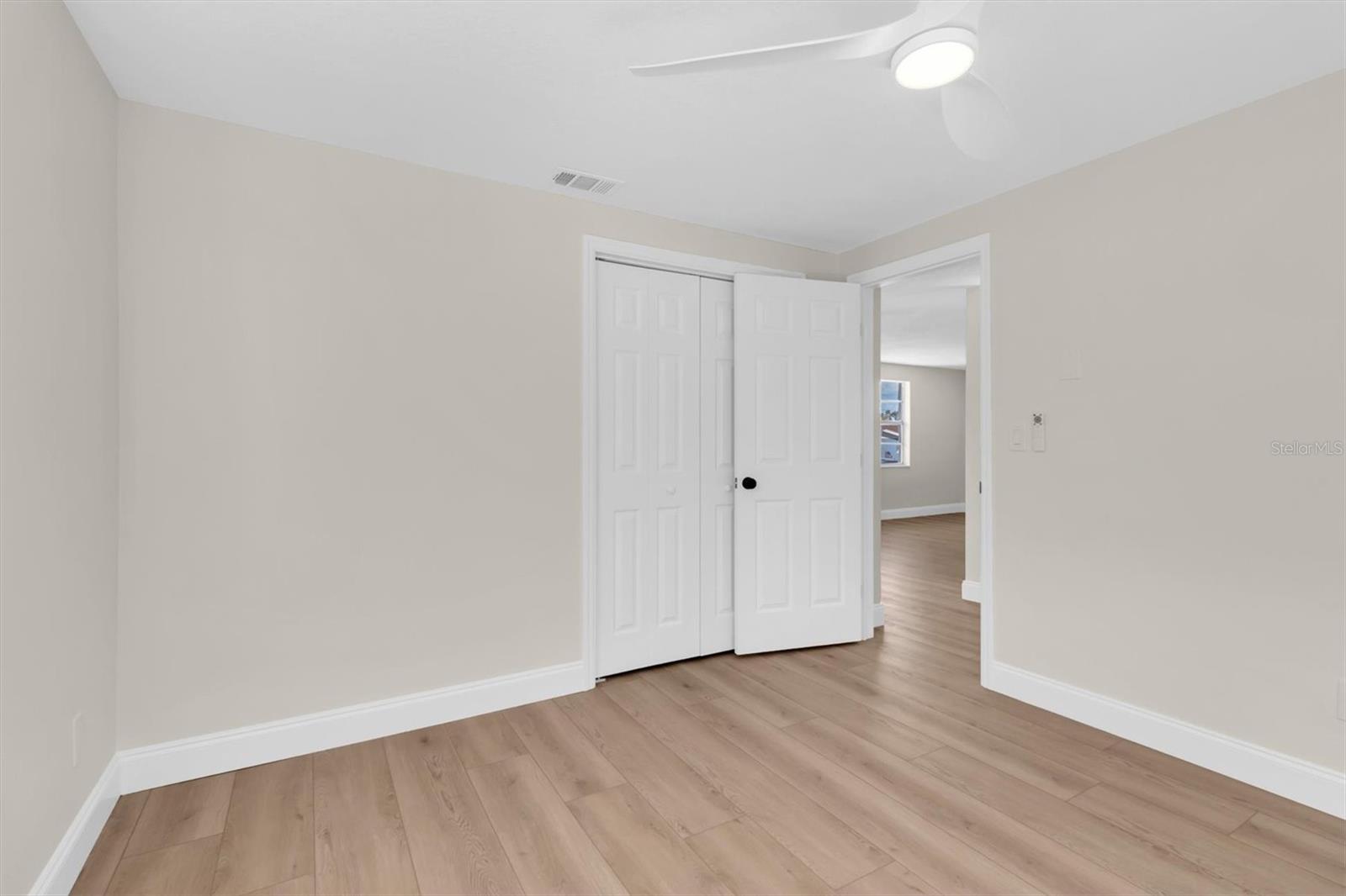 Image 15 of 31 For 4652 Kennedy Drive