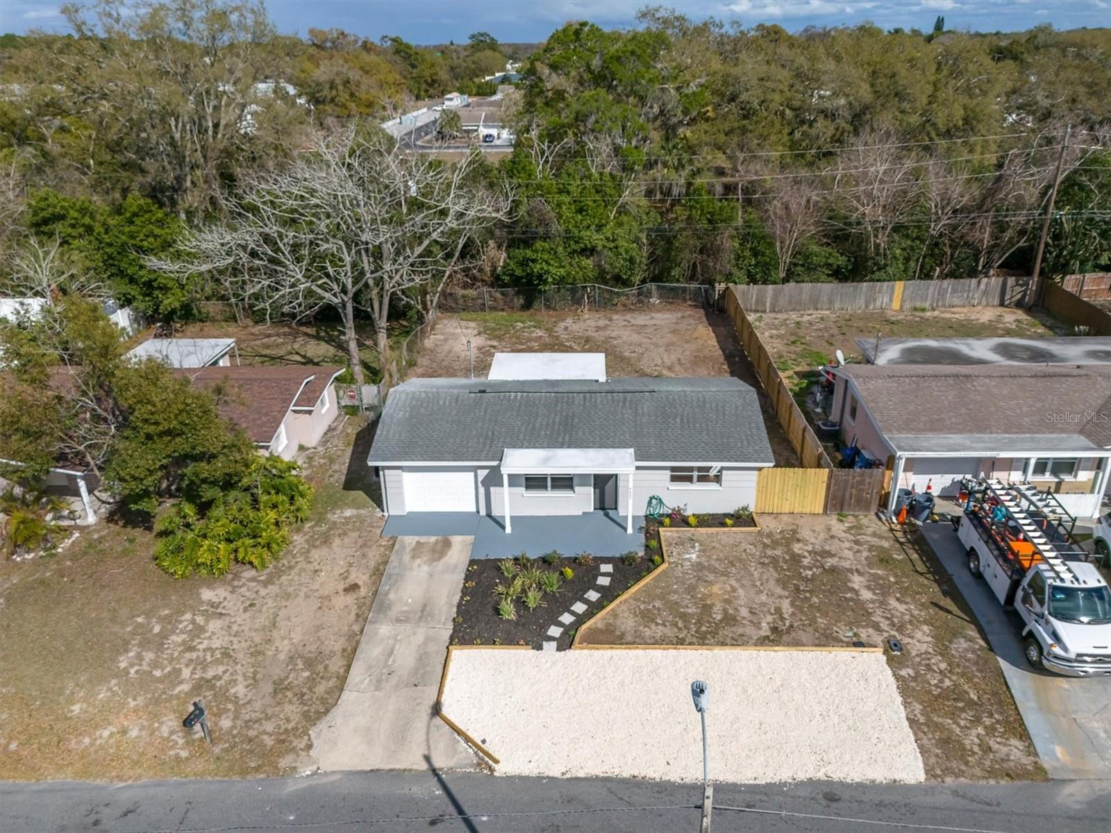 Image 25 of 31 For 4652 Kennedy Drive