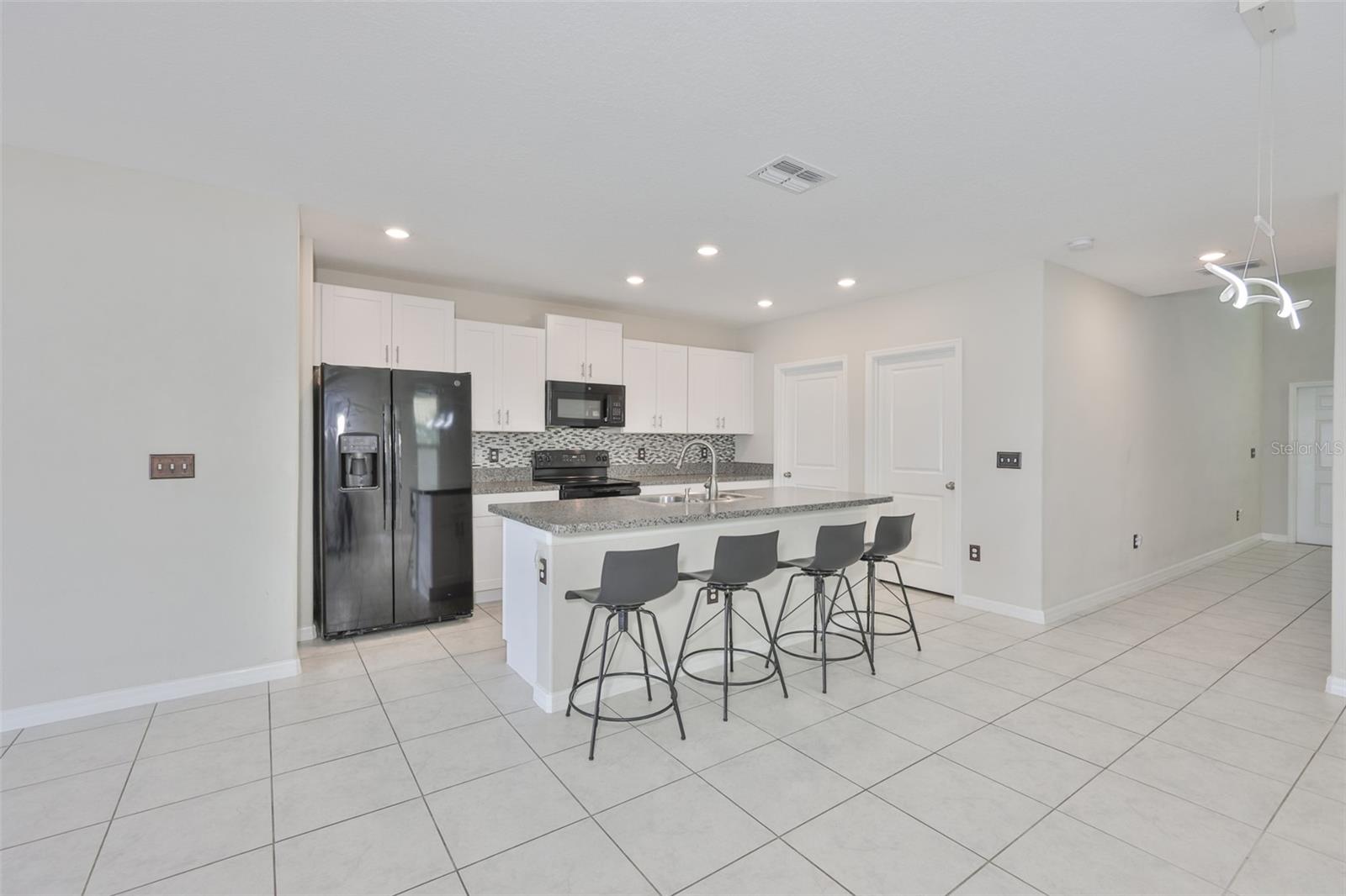 Image 13 of 53 For 797 Olive Conch Street