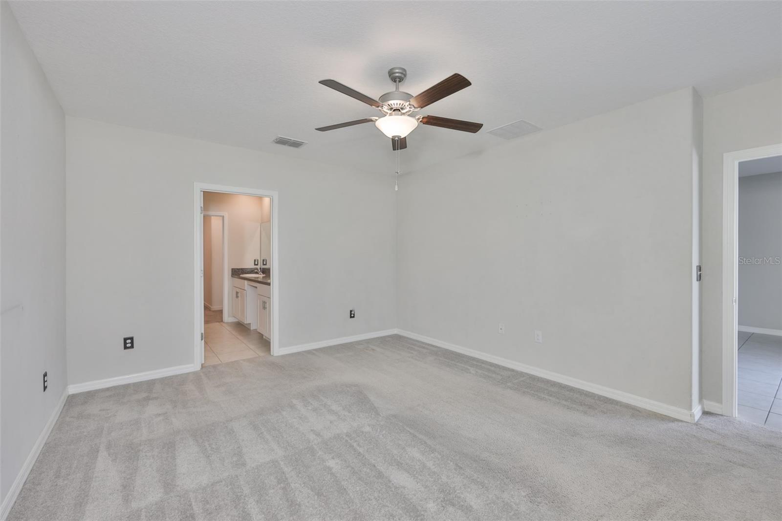 Image 17 of 53 For 797 Olive Conch Street