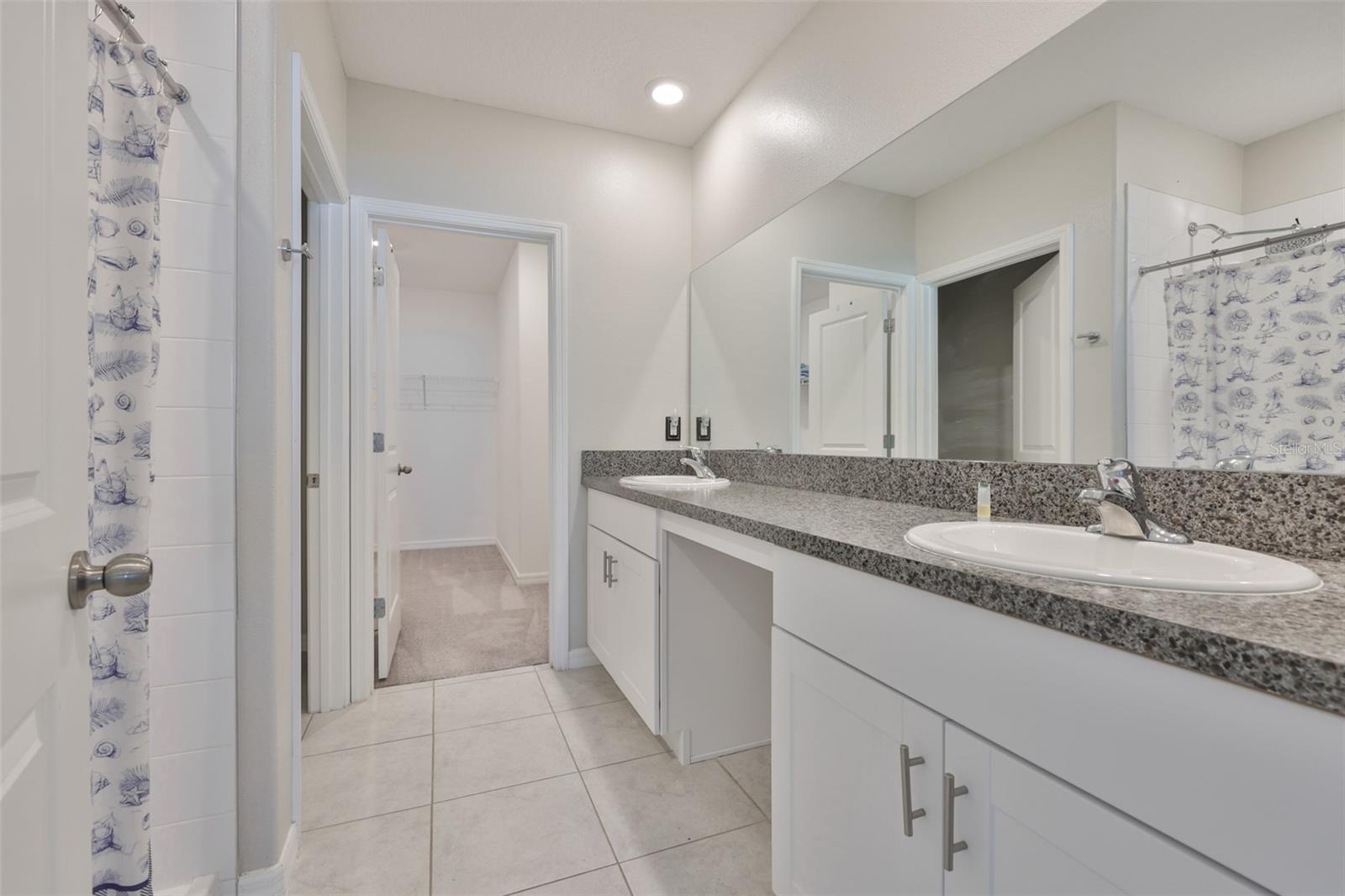 Image 31 of 53 For 797 Olive Conch Street