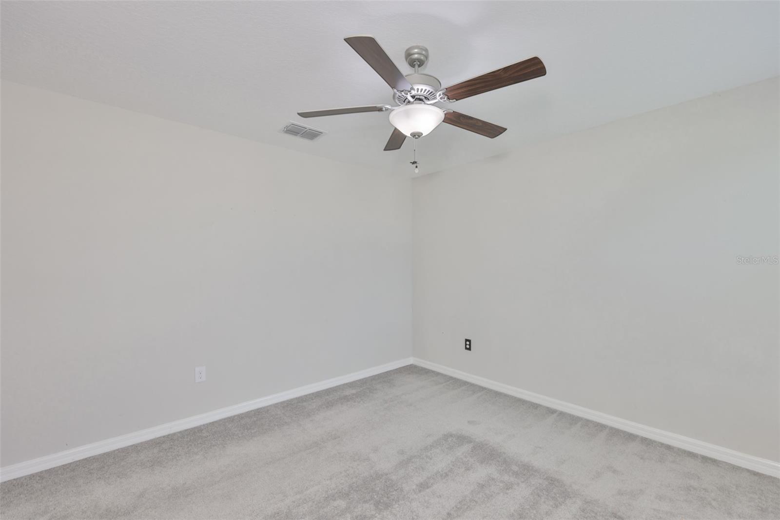 Image 33 of 53 For 797 Olive Conch Street