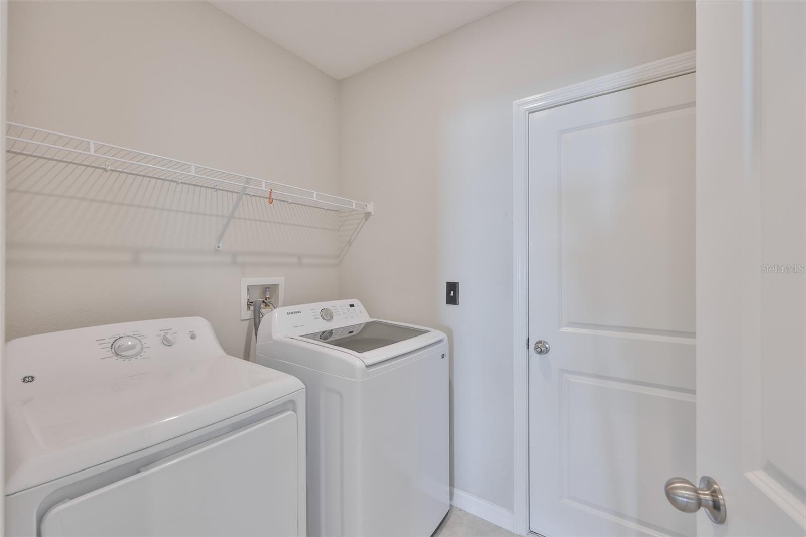 Image 34 of 53 For 797 Olive Conch Street