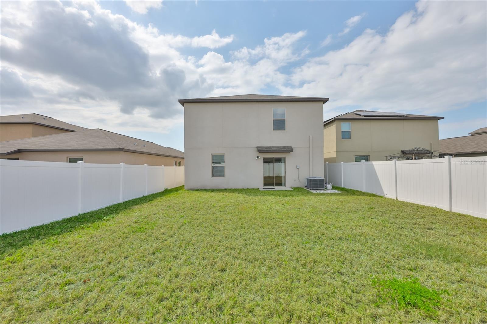 Image 40 of 53 For 797 Olive Conch Street