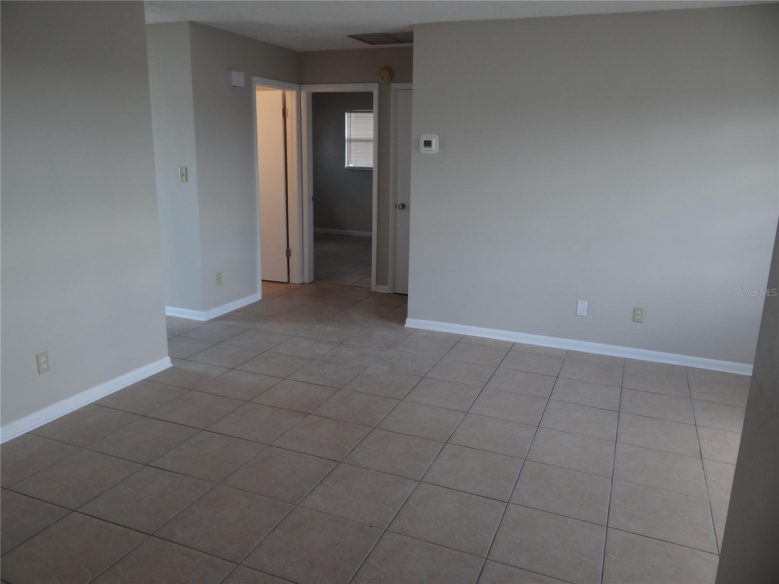 Image 4 of 22 For 11017 126th Avenue