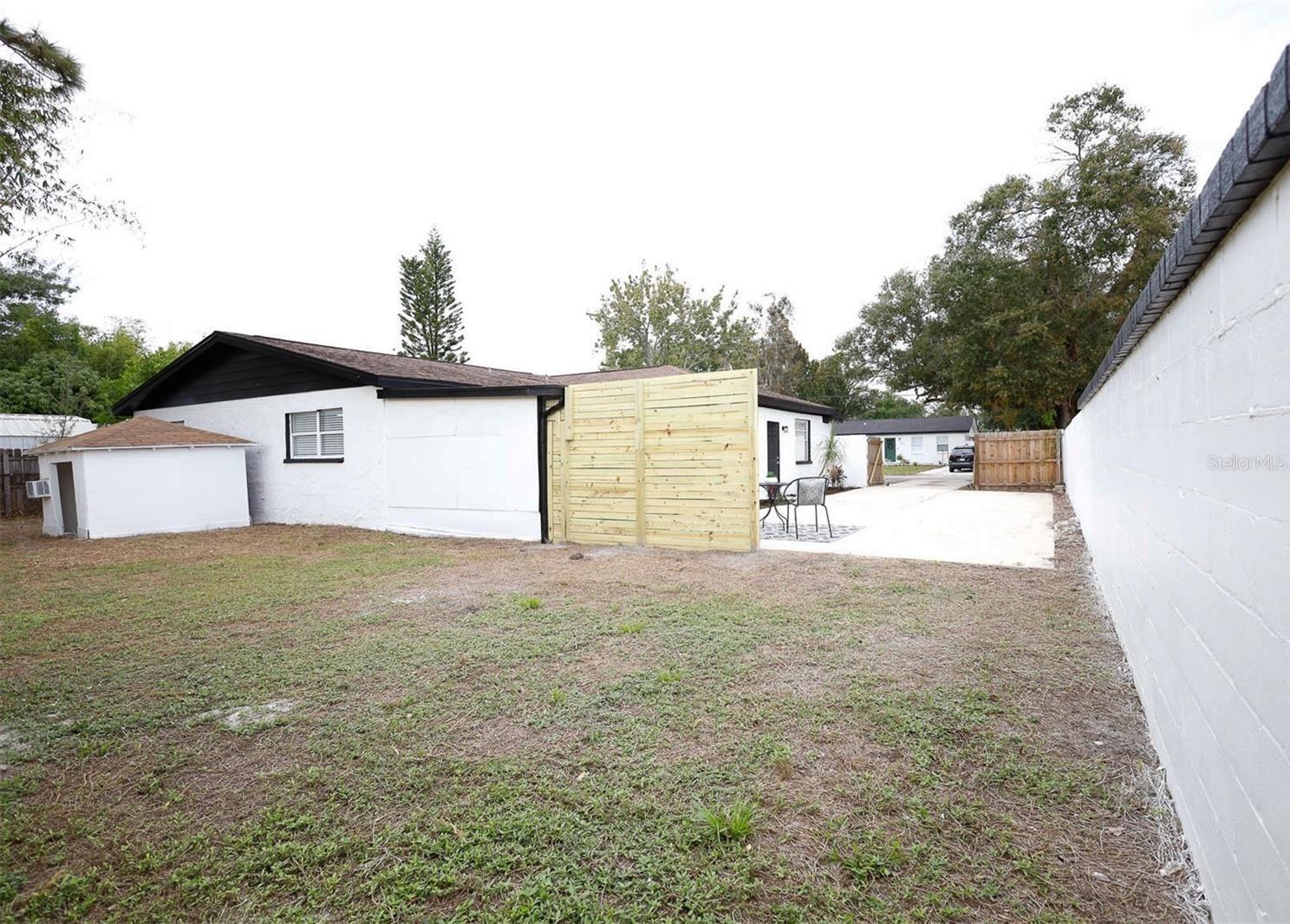 Image 3 of 5 For 3806 Wallace Avenue