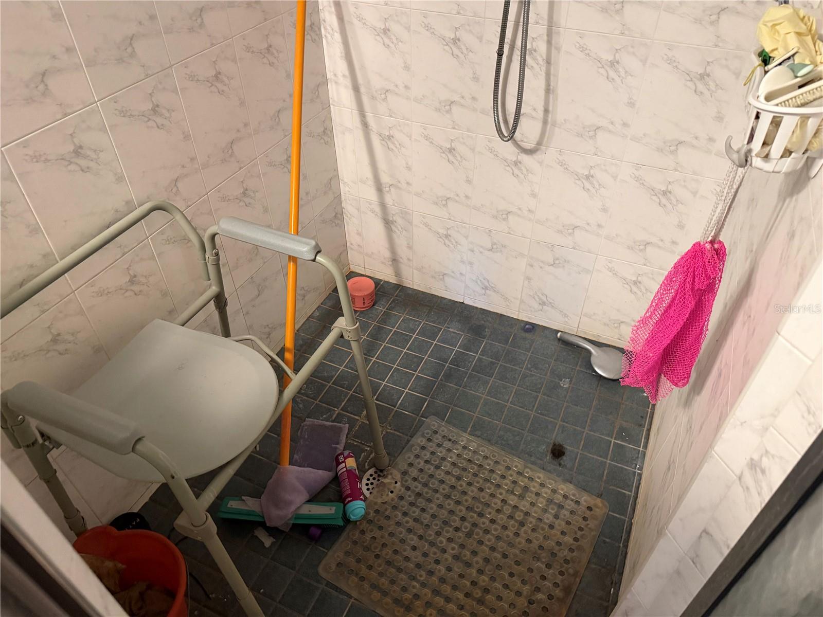 Image 24 of 56 For 18 Webelo Place