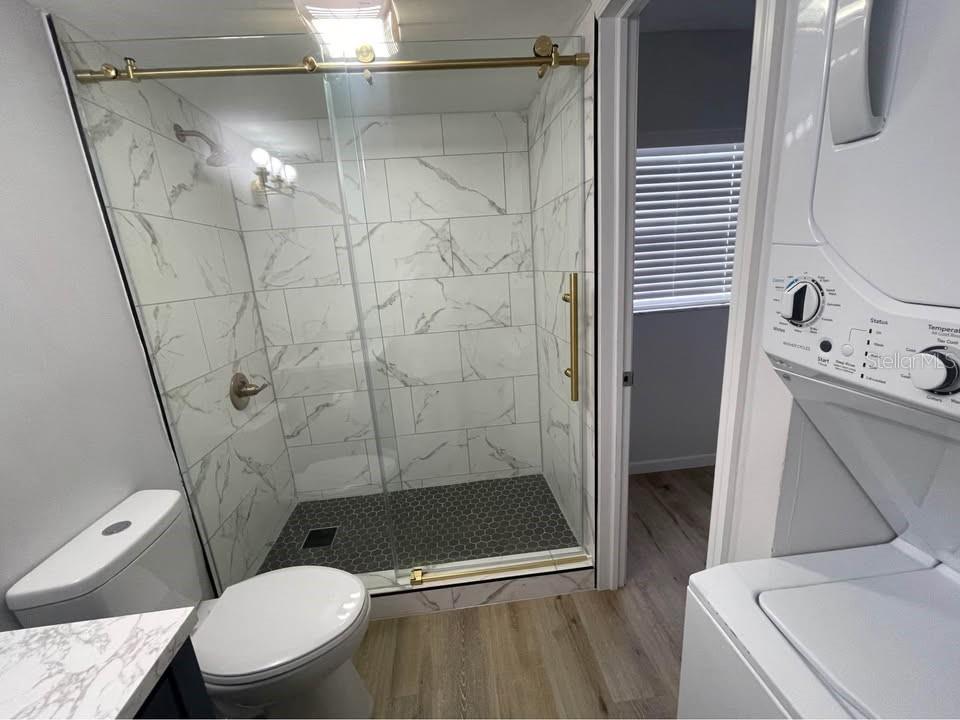 Image 7 of 16 For 3035 George Mason Avenue D19