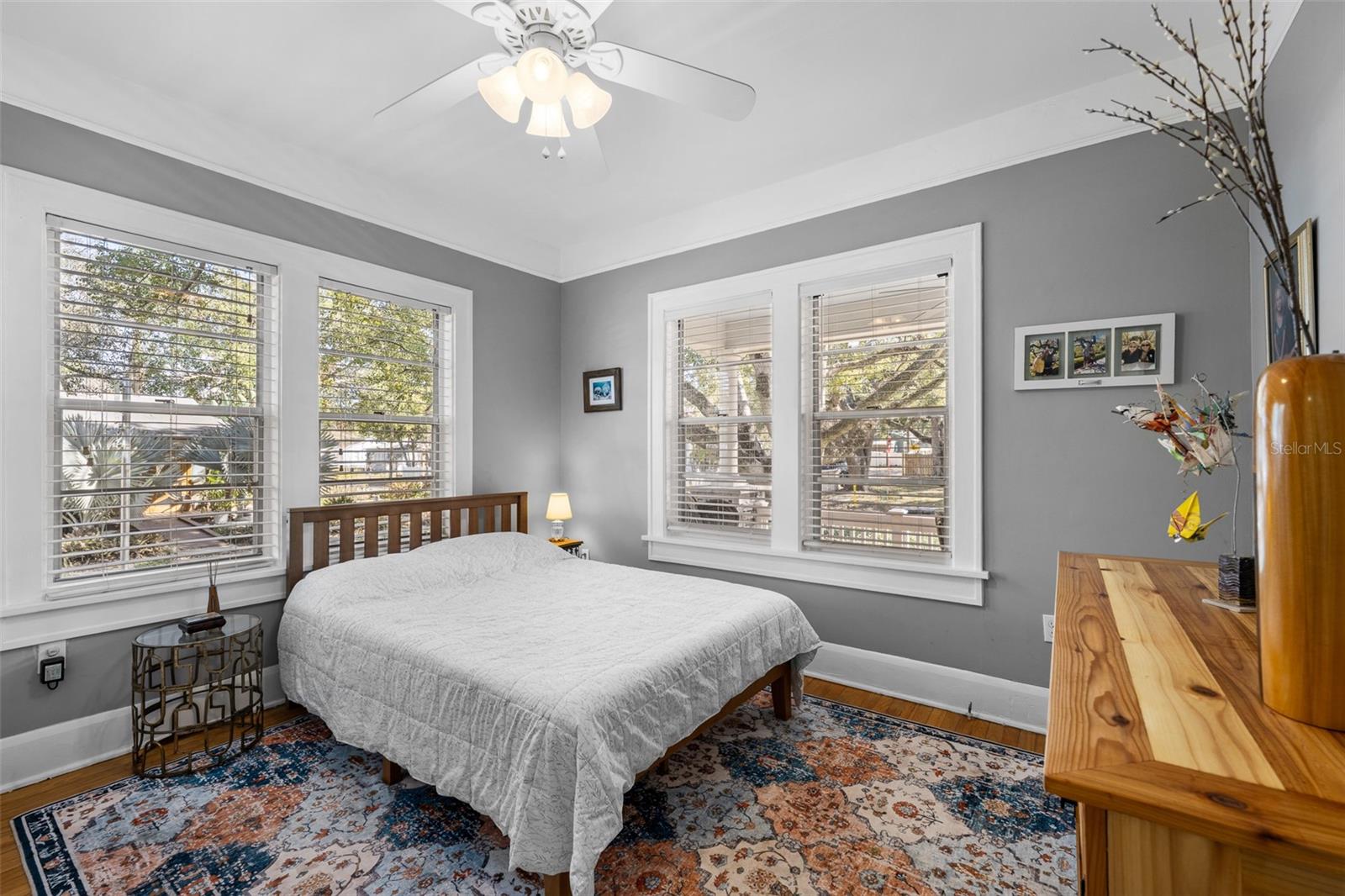 Image 16 of 40 For 201 Thomas Street