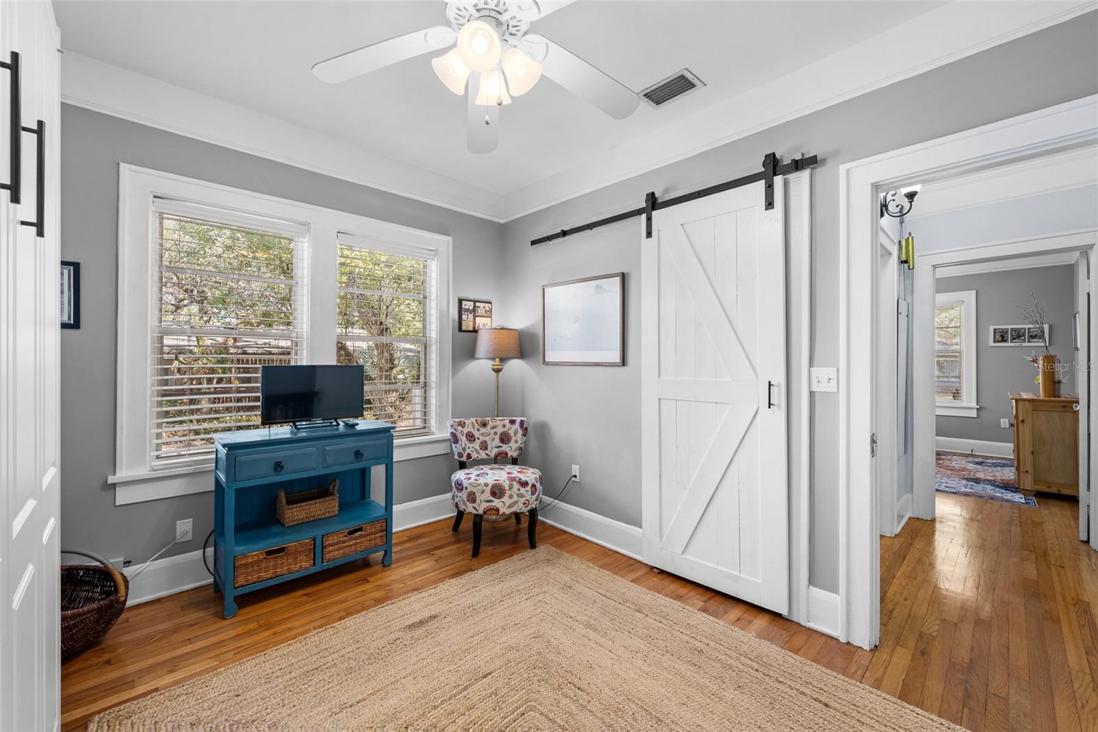 Image 19 of 40 For 201 Thomas Street