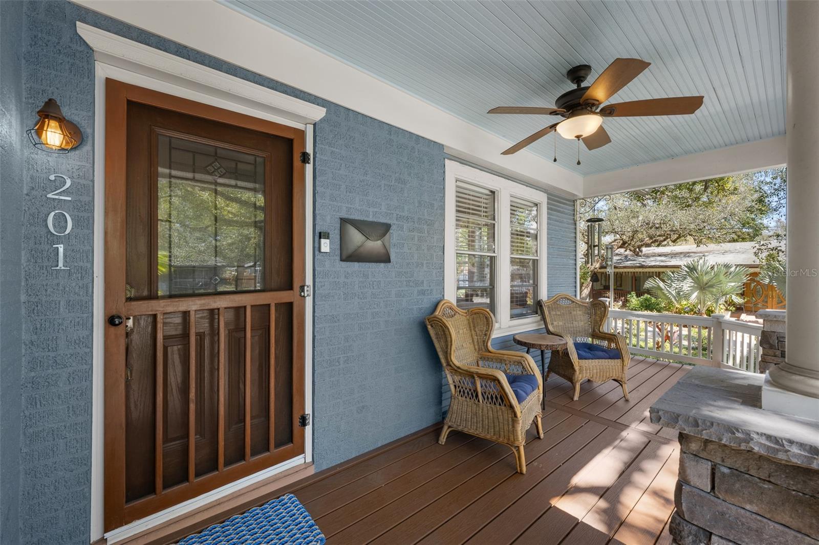 Image 3 of 40 For 201 Thomas Street