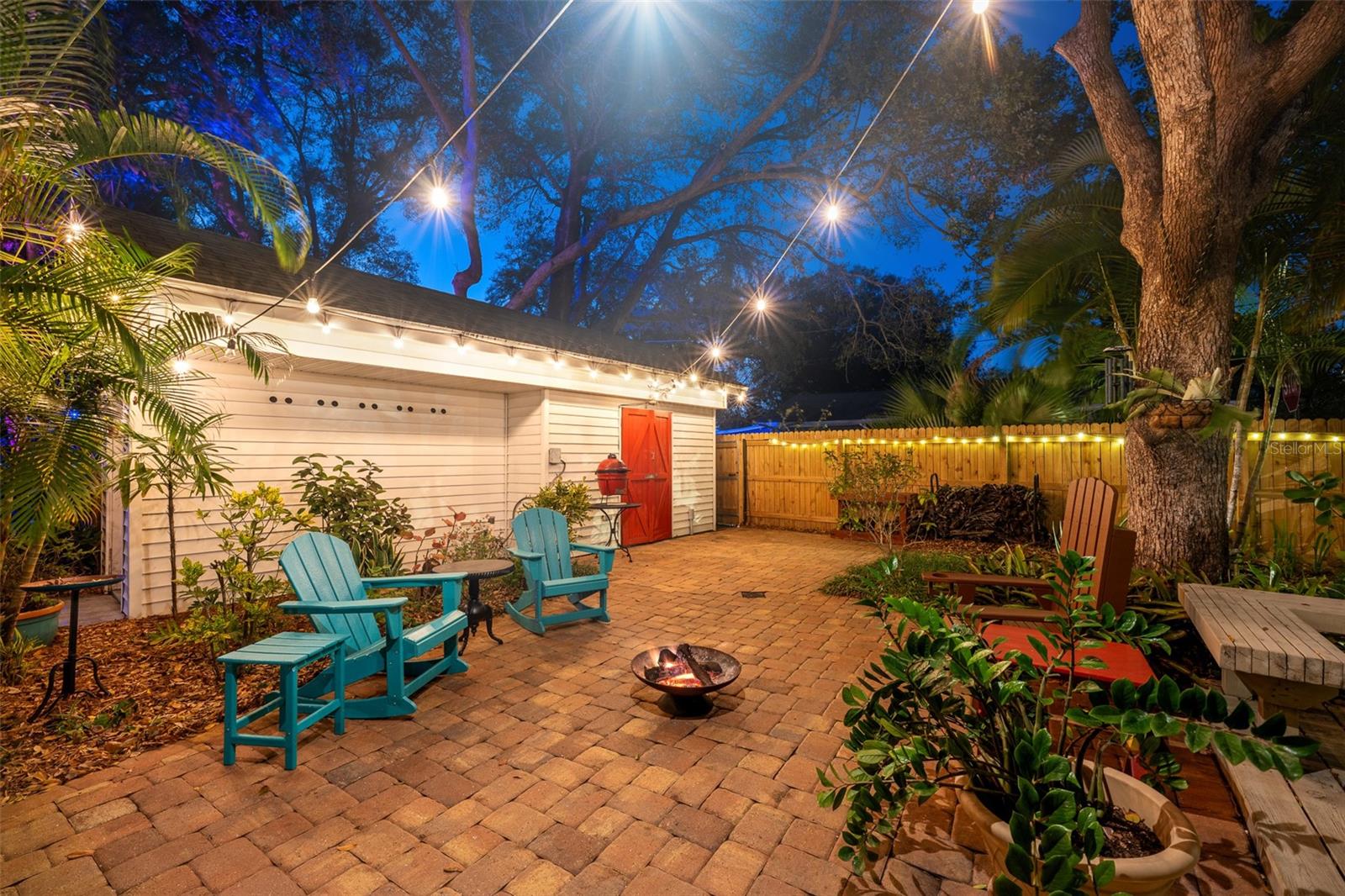 Image 32 of 40 For 201 Thomas Street