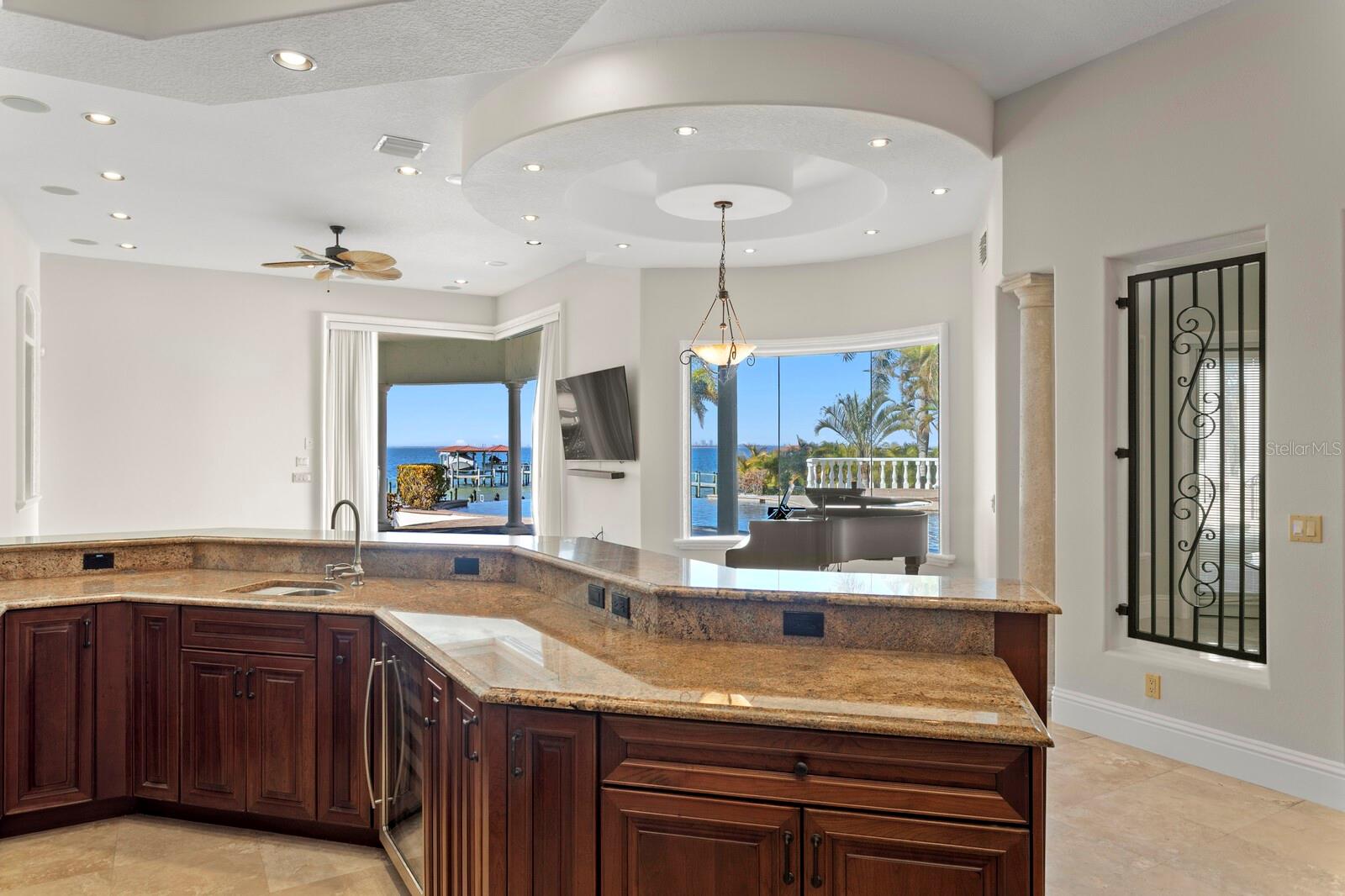 Image 14 of 50 For 6528 Surfside Boulevard