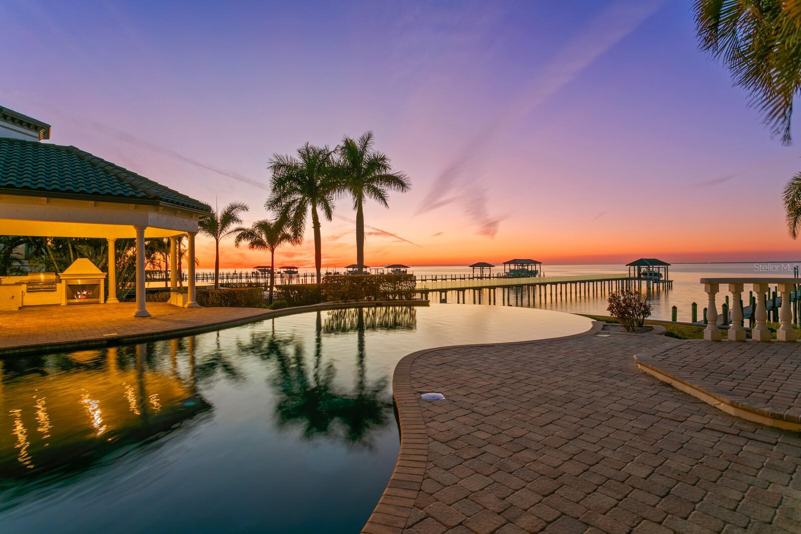 Image 41 of 50 For 6528 Surfside Boulevard